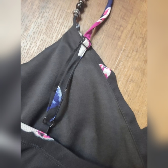 FREE W BUNDLE Ricki's floral beaded strap top - Picture 12 of 12